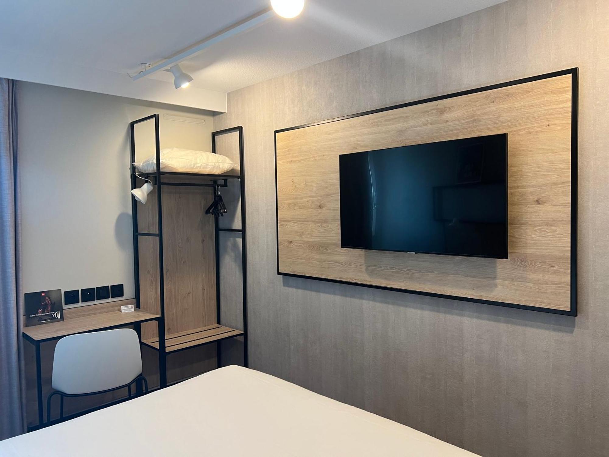 Отель Ibis Angouleme Nord Champniers  Экстерьер фото